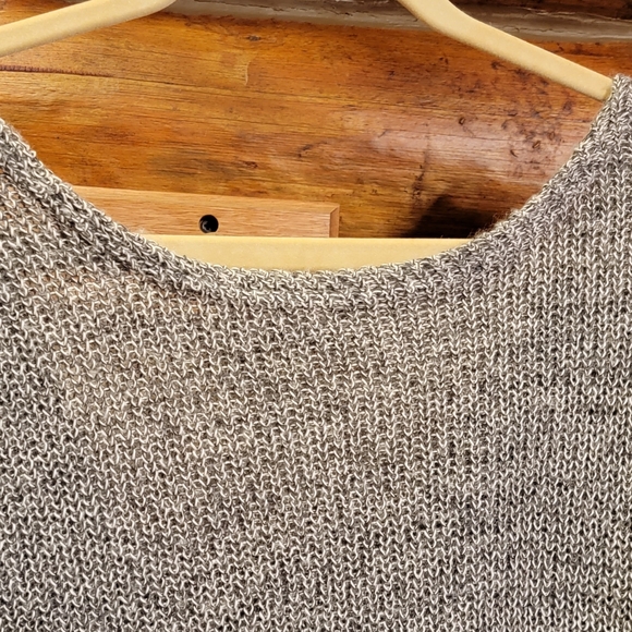 Absolutely Creative Unique gray sweater - Picture 5 of 6